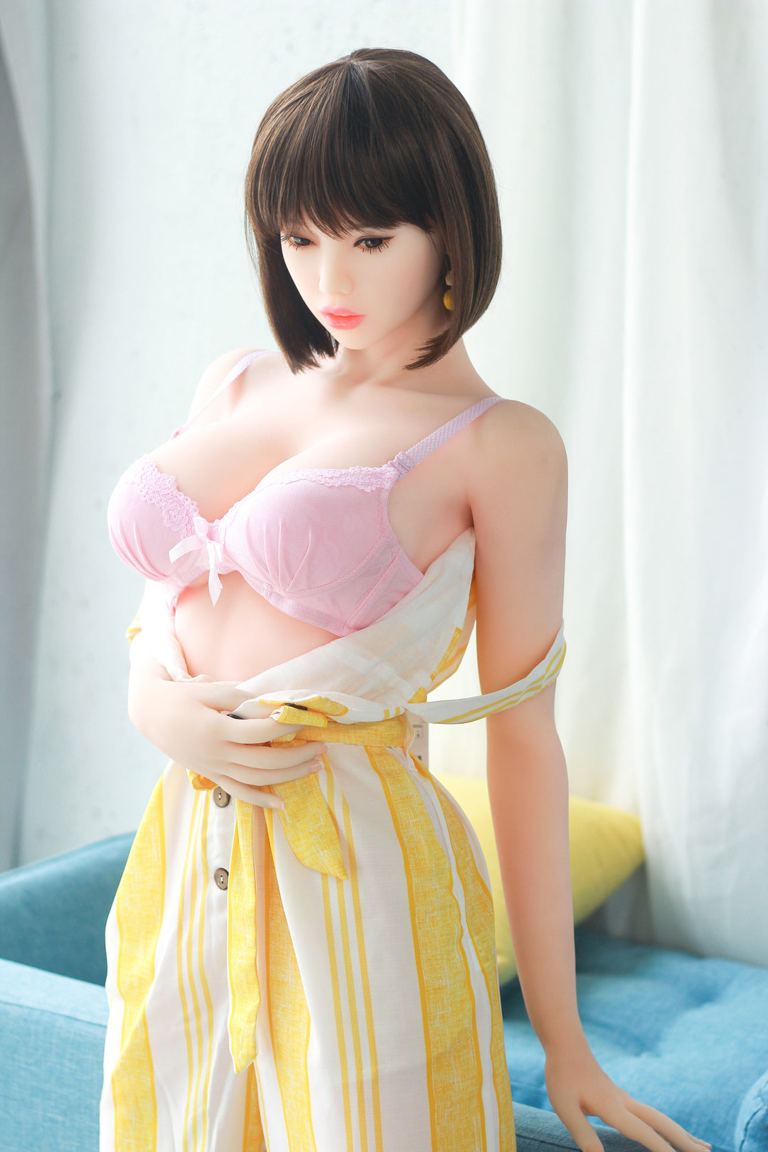 6YE | 5ft5/165cm Big Boobs Short Hair Asian Japanese Sex Doll - Aaliyah