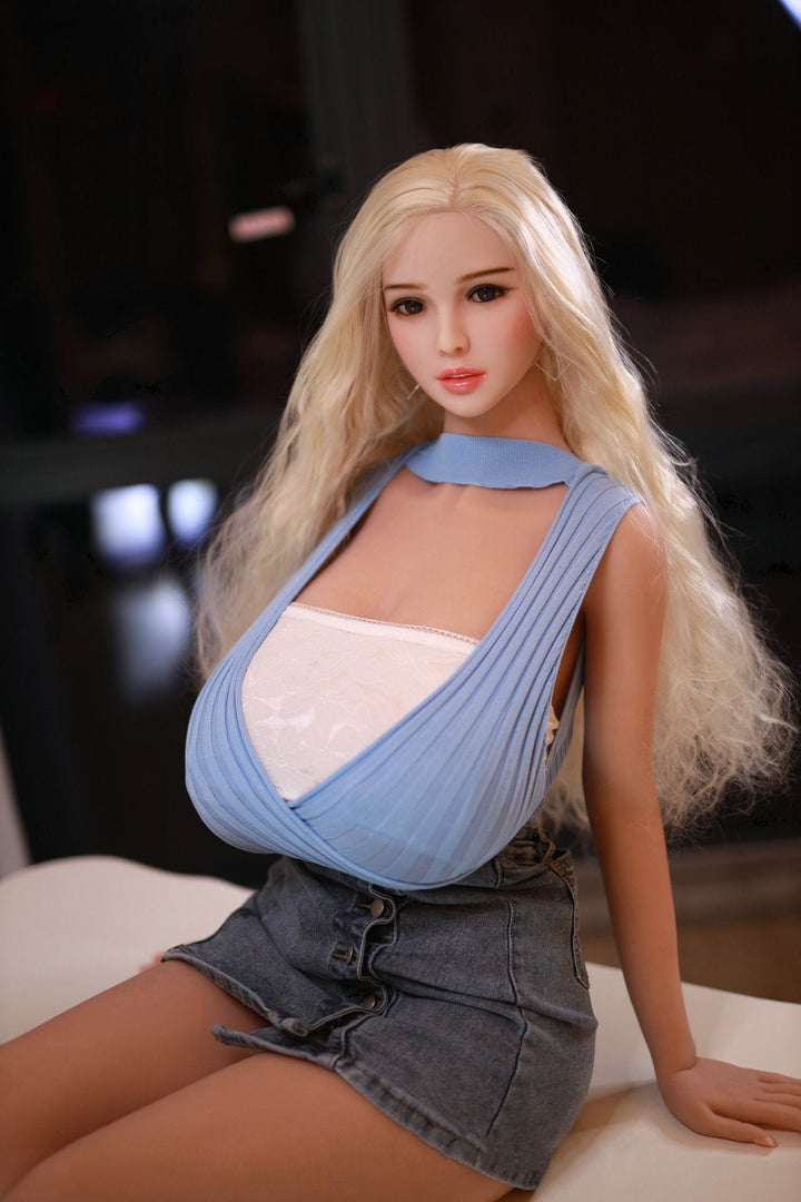 5ft 7 Massive boob Asian Sexy Sex Doll - Fawn