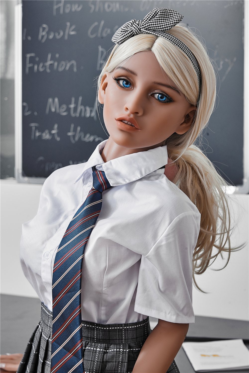 Irontech | 150cm/4ft11 B-Cup Teen Sex Doll with Vagina - Victoria